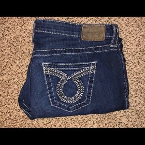 Big Star Maddie Capri in Myrtle Night.